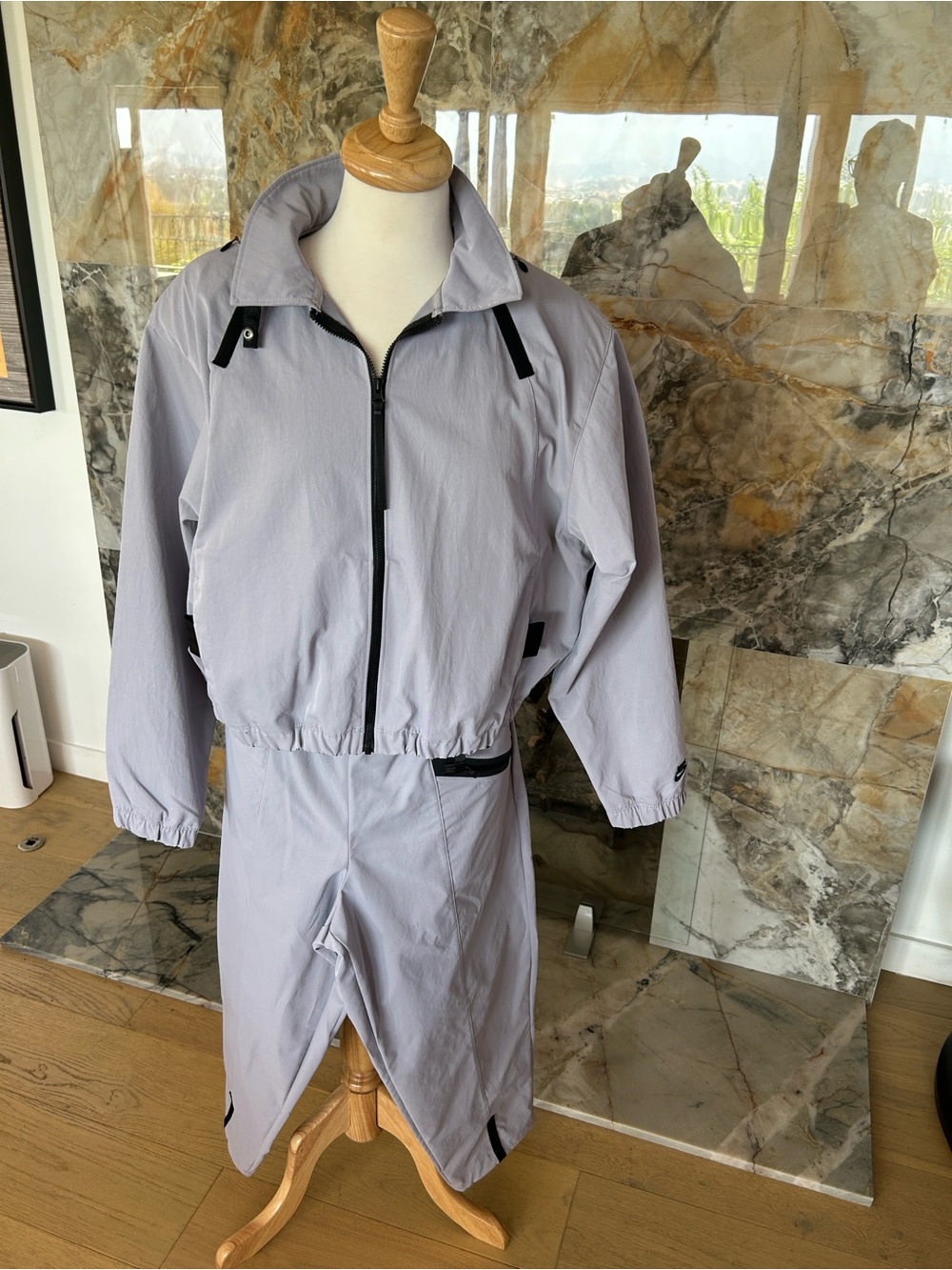 Nike Windbreaker Set in Light Gray with Black Trim